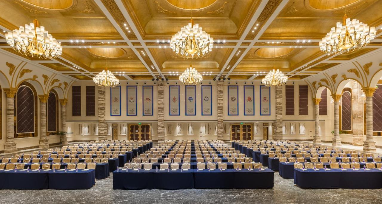 Intercontinental Lhasa Paradise By Ihg Exterior photo